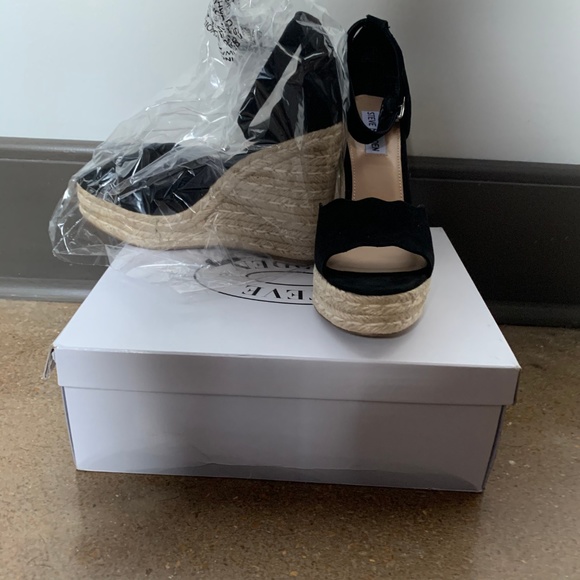 Steve Madden Wedges (9.5) Brand new - Picture 4 of 4